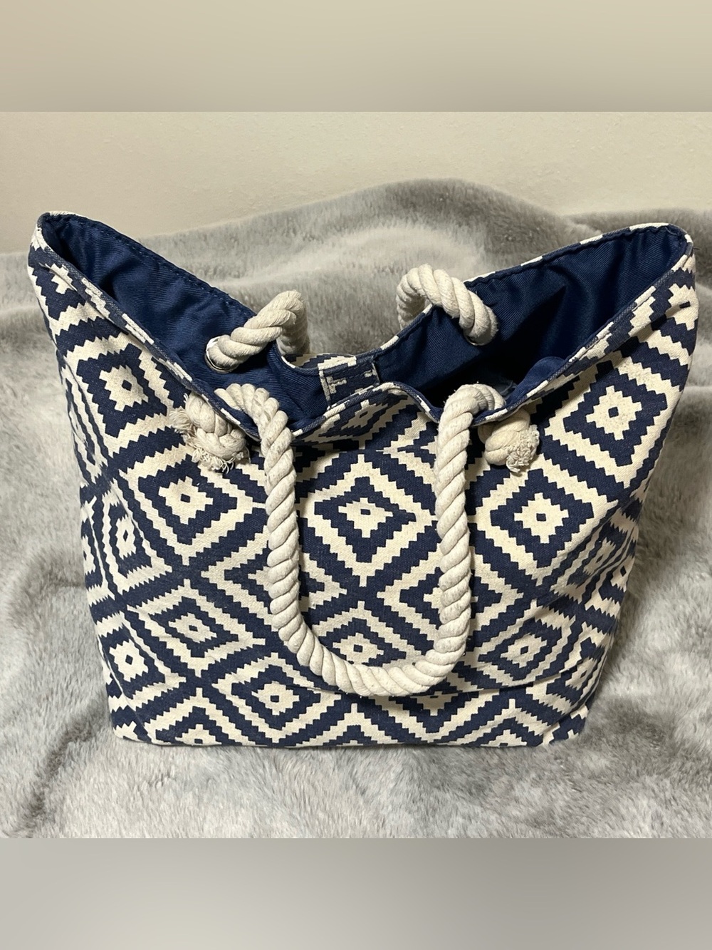 summer & rose Navy and White Geometric Rope-Handle Shopping Tote